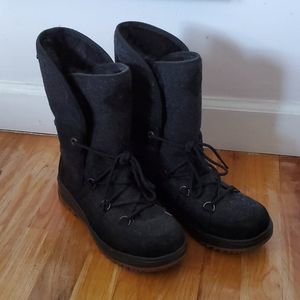 Sperry fur lined snow boots